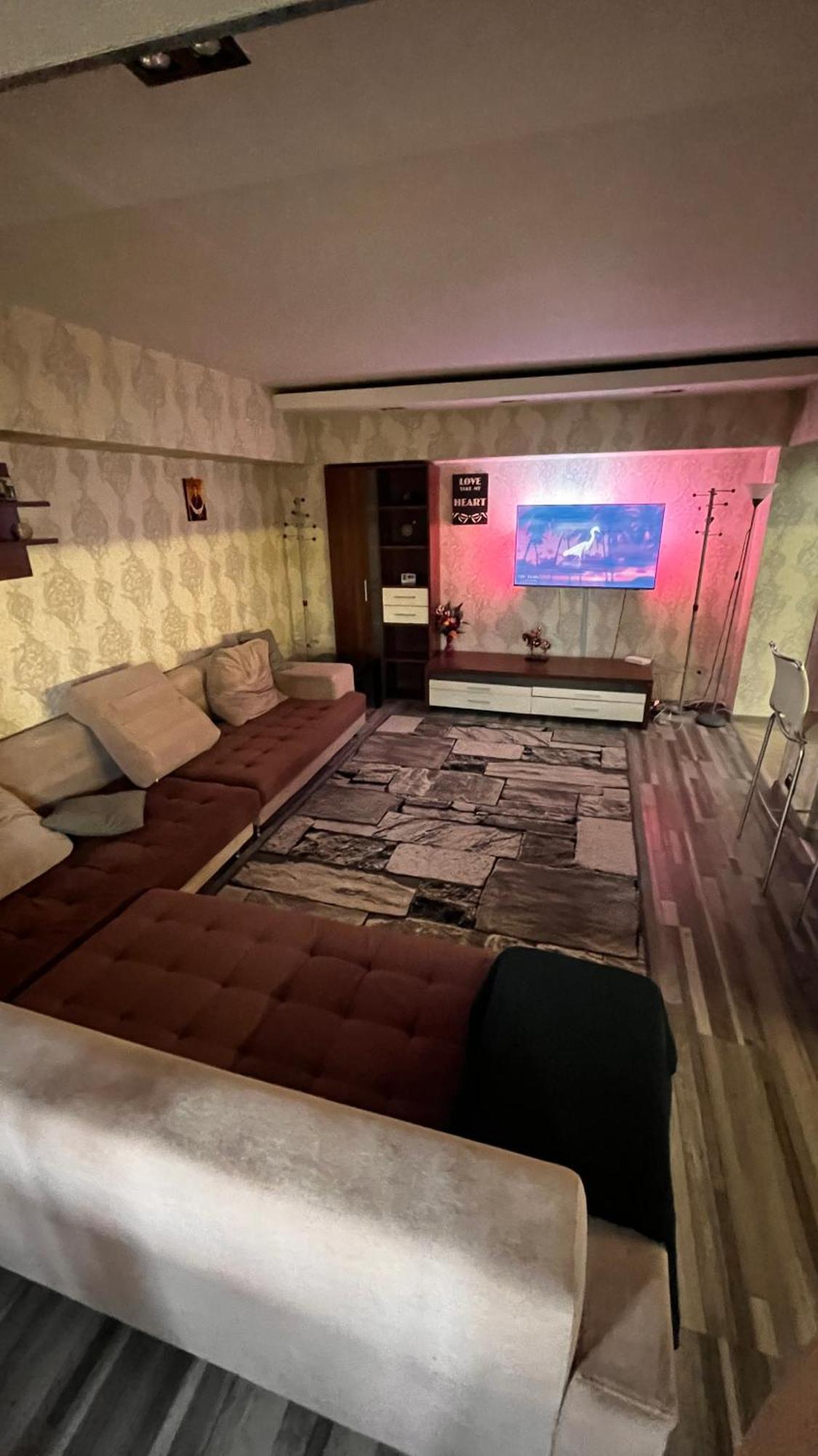 Appartement Luxury à Bucarest Extérieur photo